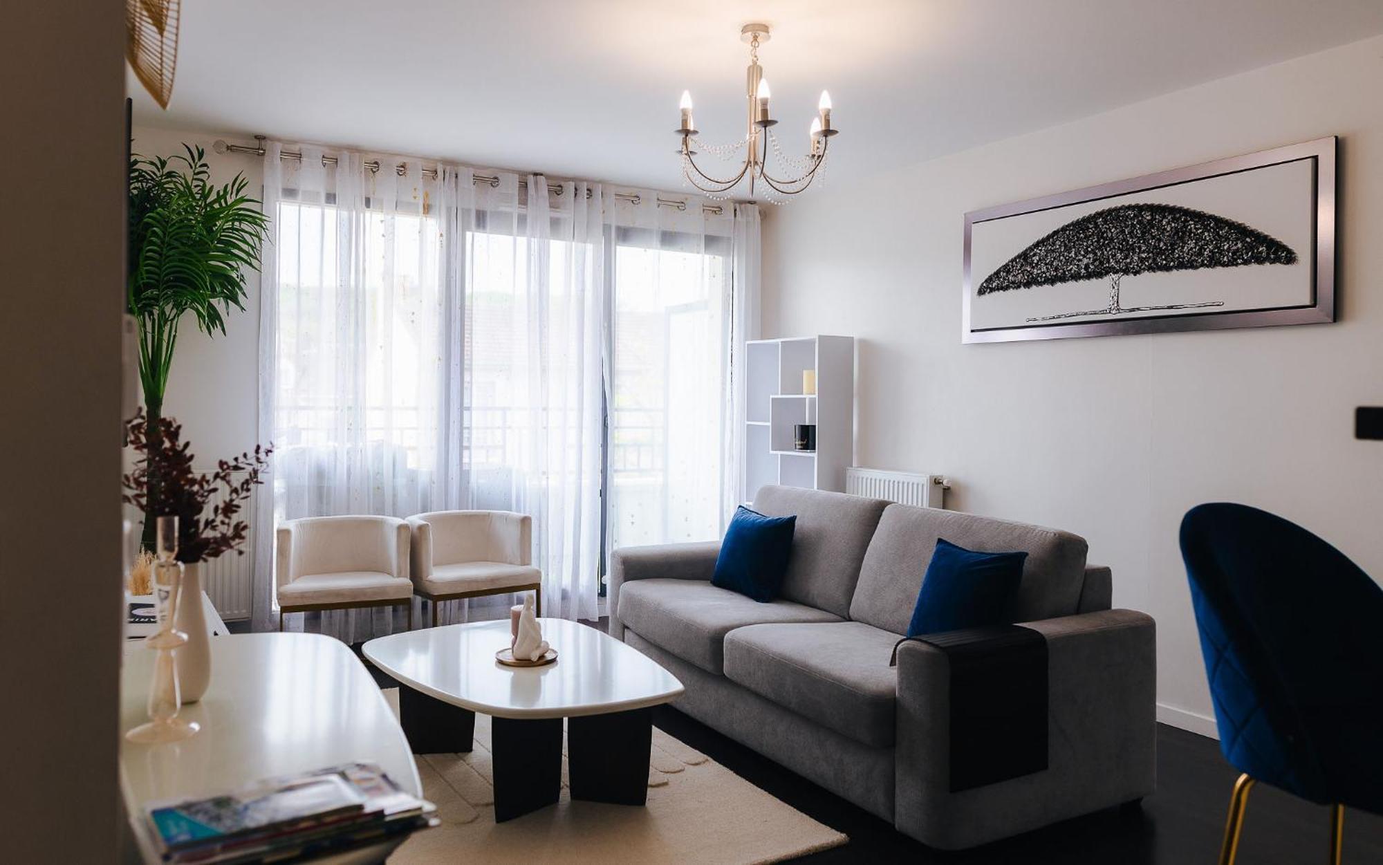 Appartement Luxueux, Neuf & Equipe A Versailles, Saint-Cyr-lʼÉcole Eksteriør billede